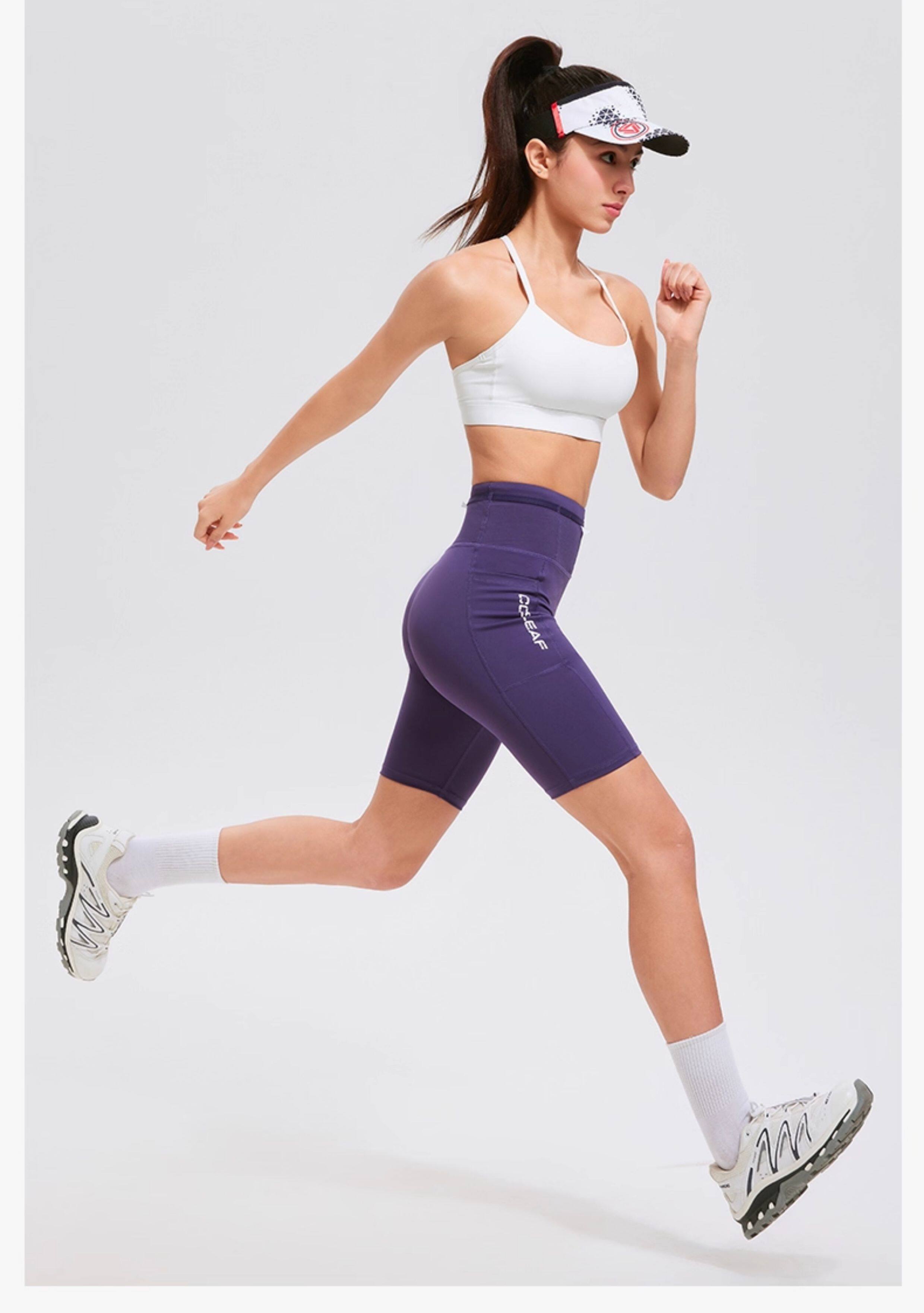 بدلة رياضية نسائية: حمالة صدر  - مراجعة Crossfit Gear For Women وسعره