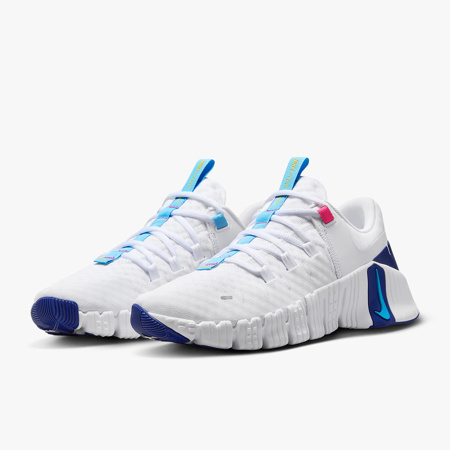 حذاء رياضي نسائي أصلي من Nike  - مراجعة Nike Shoes Free Metcon 5 وسعره