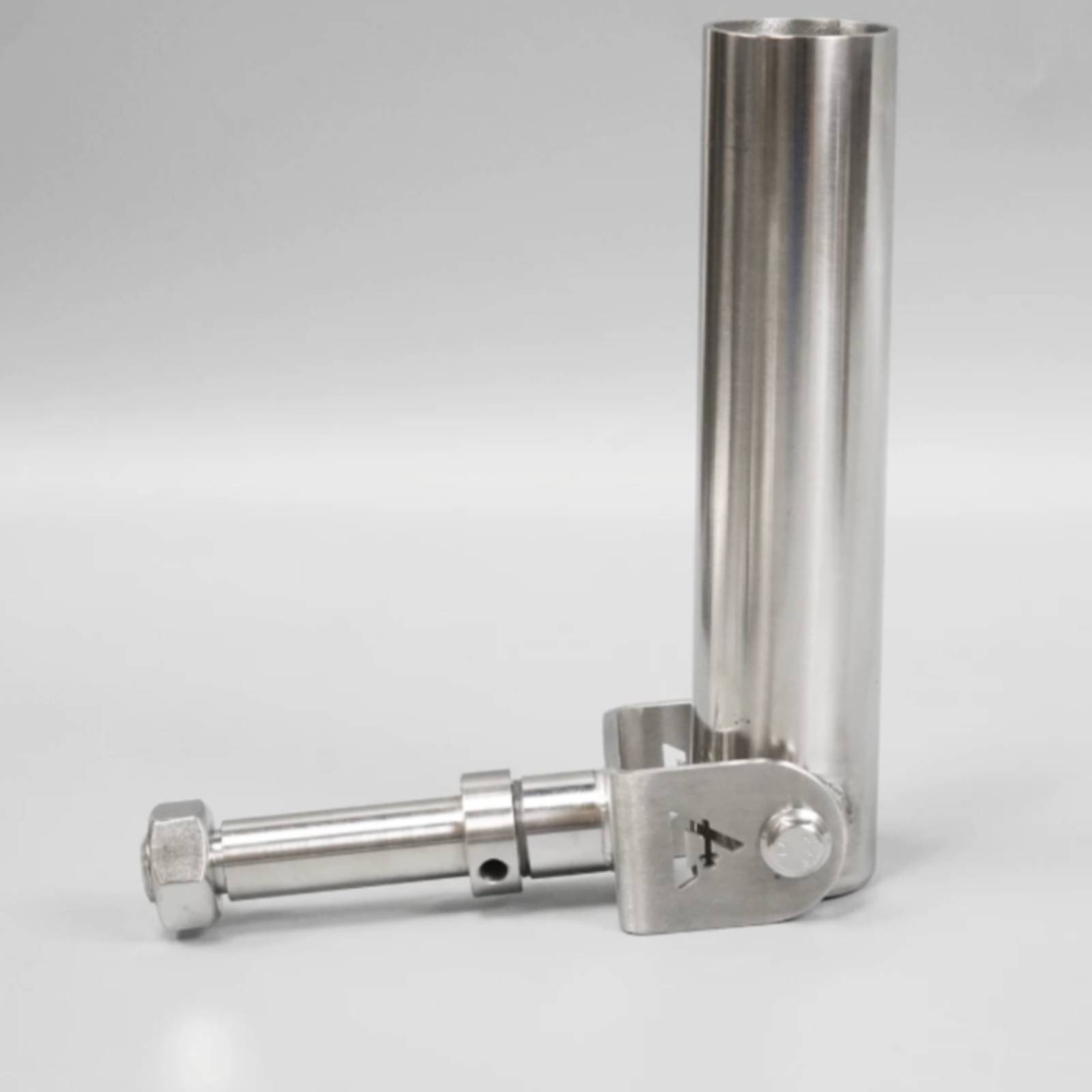 ملحق باربل للتمرين على الارجل  - مراجعة Landmine Barbell Attachment وسعره